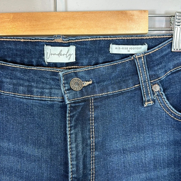 Wonderly Mid-Rise Bootcut Jeans Women’s Size 14 - Picture 4 of 6
